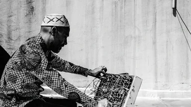 ACOUSMODROME, TRAVERSÉES | TRAVERSÉES II : Exutoire Individuel, Exaltations Collectives + Synthé Modulaire & Clarinette Basse