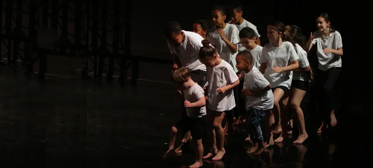 FUTURS EN MOUVEMENT