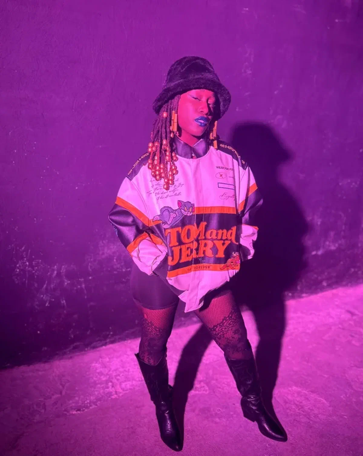 Let’s dance and talk With Toopiti