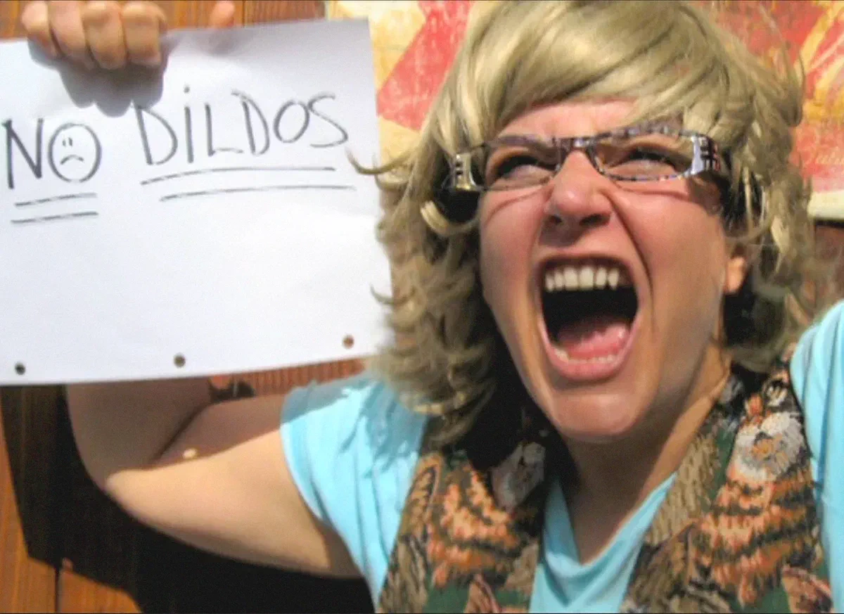 LOL: Lesbians Out Loud #8