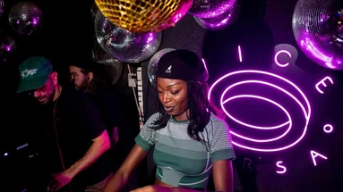 Radioactive #2 – Noirestlarose · Dj Scoobay
