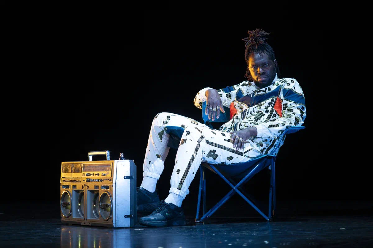 zola… pas comme émile !!!(face a)